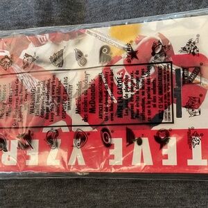 MCDONALDS 2003  MINI HOCKEY JERSEY SEALED STEVE YZERMAN